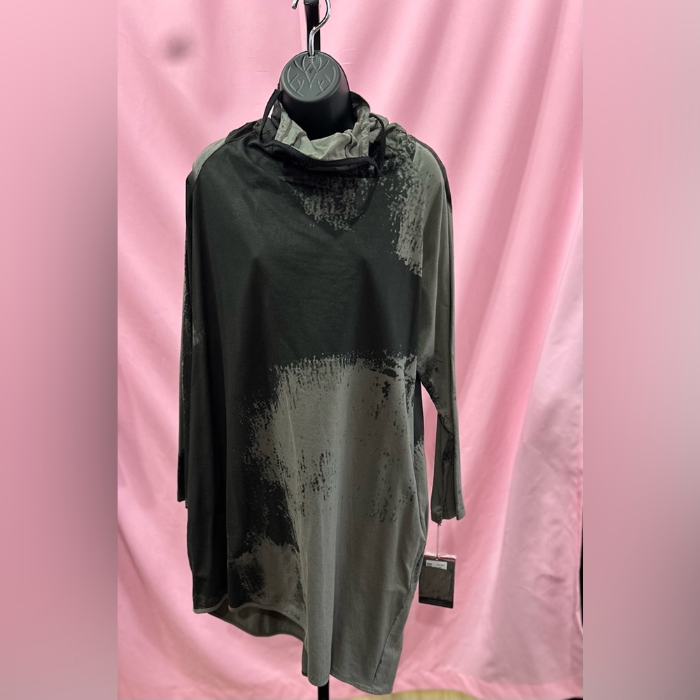 Moyuru Pullover